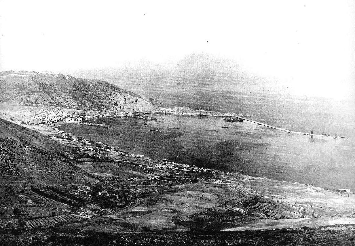 b 03 Mers el kebir baie.JPG